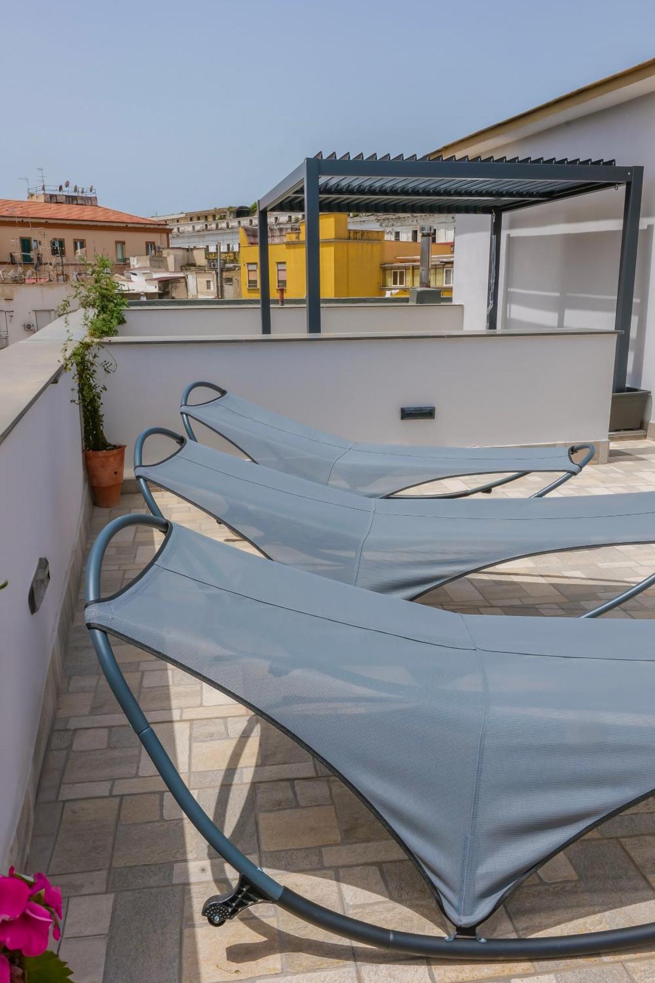Rooftop Parthenopeo Contemporary Rooms Napoli Exterior foto